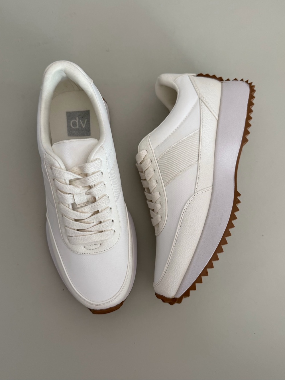 DV DOLCE VITA Breela White Platform Gum Sole Sneakers - Picture 3 of 9